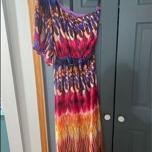 Floor length, One shoulder Dress size 14